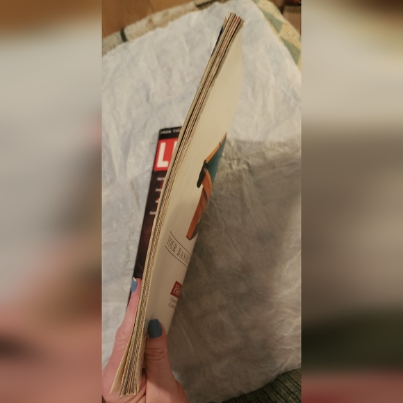 VINTAGE Life Magazine November 1996 "The dawn of life" - Picture 4 of 8